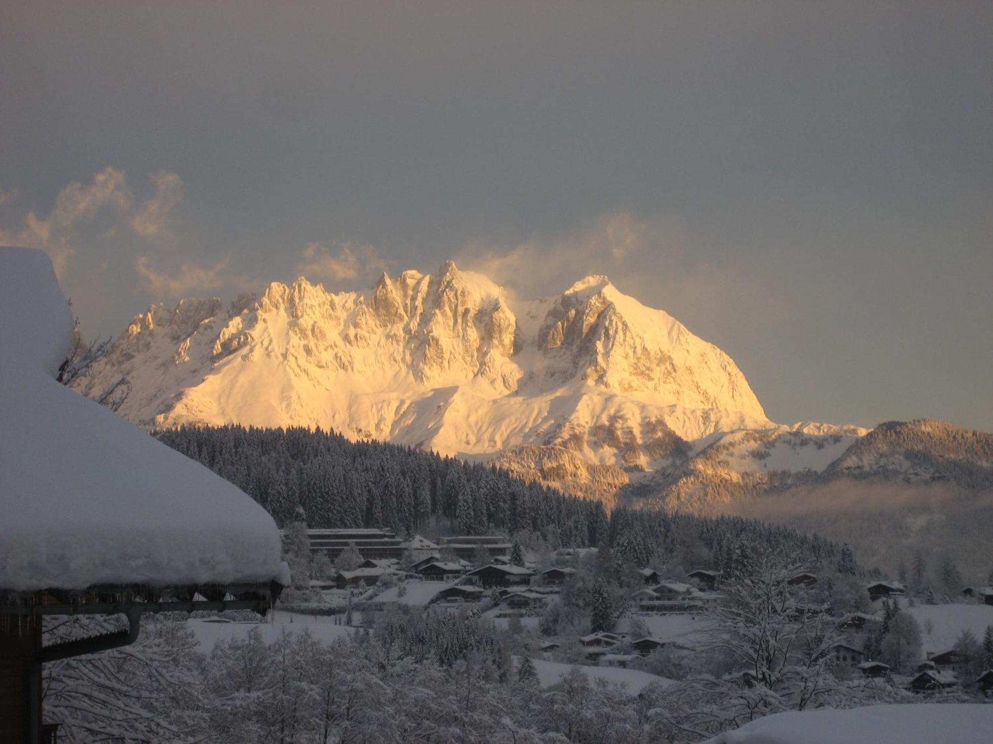 Pension Hinterseer Kitzbühel Exterior foto