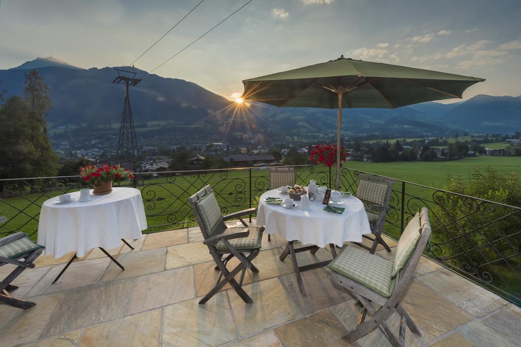 Pension Hinterseer Kitzbühel Exterior foto